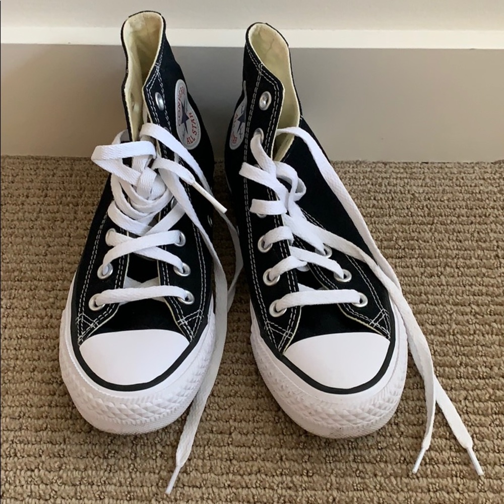 Converse Chuck Taylor High too All Star size 6.5